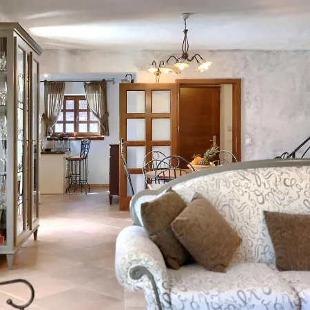 Visignano By Interhome بيت للعطل