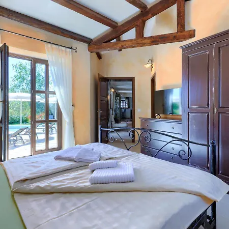 Tatil Evi Visignano By Interhome
