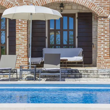 Tatil Evi Visignano By Interhome