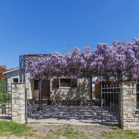 Visignano By Interhome بيت للعطل
